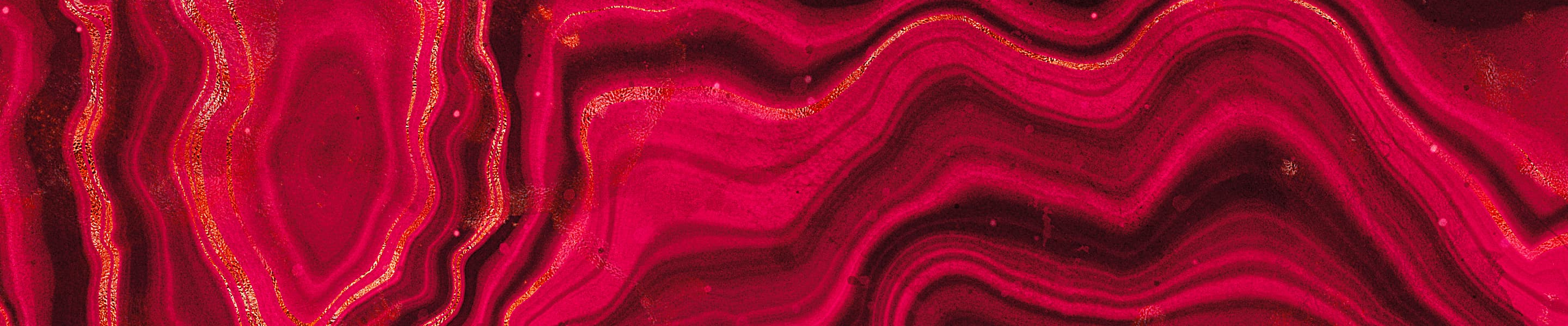 Une sélection inspirée par notre rouge iconique.