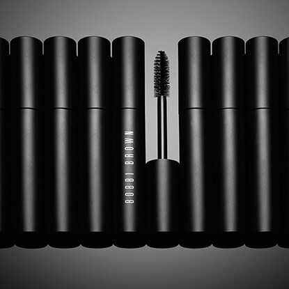 Eye Opening Mascara <BR> Mascara Regard Intense